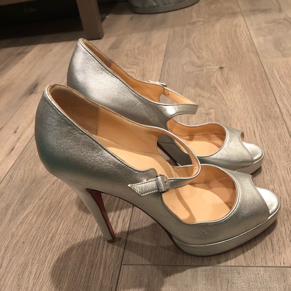 Silver Mary Jane- Christian Louboutin Sz 37